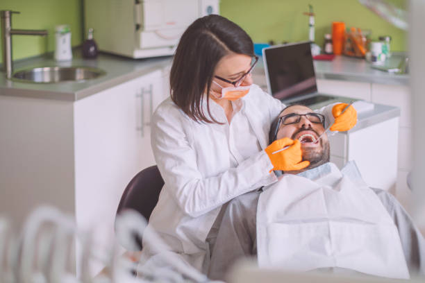 Best Emergency Tooth Extraction in Leitchfield, KY